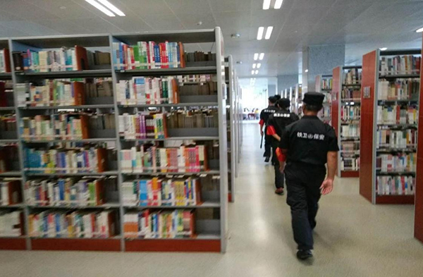 1691719286510126.jpg 2019年軍運(yùn)會(huì)期間湖北省圖書館秩序維護(hù)